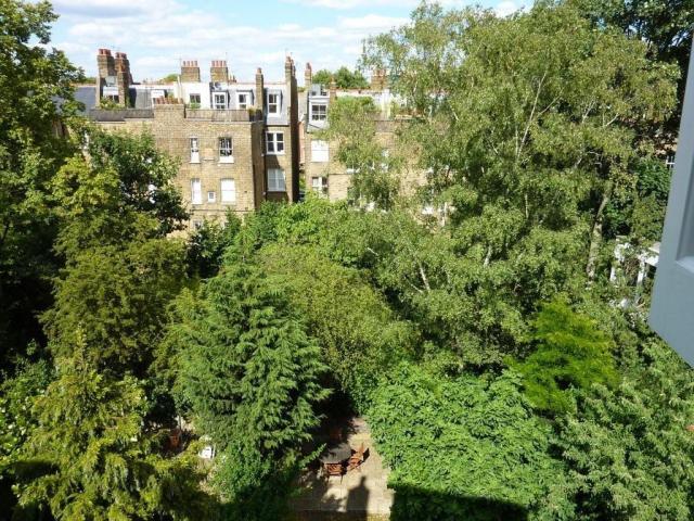 			FANTASTIC APARTMENT, 1 Bedroom, 1 bath, 1 reception Flat			 Primrose Gardens, BELSIZE PARK